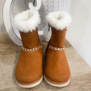 OshKosh B’Gosh Toddler Boots